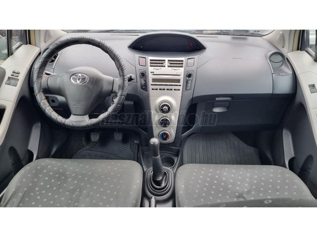 Eladó használt TOYOTA YARIS 1 4 D 4D Sol Plus Ice 2008 7 Ezüst színű