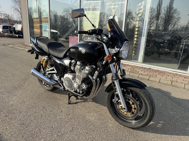 Elad Haszn Lt Yamaha Xjr Aut Motor Besz M T S Fekete