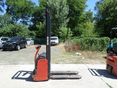 LINDE L10 1 t teherbírás. 4 m emelési magasság. 24V/180Ah Hawker akkumulátorral. töltő