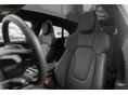 PORSCHE TAYCAN 2022/7 - 9