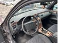 MERCEDES-BENZ E-OSZTÁLY 1996/2 - 9