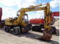 LIEBHERR A 902 ZW sínenjáró. gumikerekes forgó-kotró