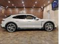 PORSCHE TAYCAN 2023/12 - 7