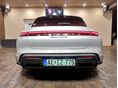 PORSCHE TAYCAN 2023/12 - 16