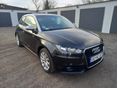 AUDI A1 Sportback 1.6 TDI DPF Attraction +KLÍMA+VHOROG+NAVI+TRADAR+ALUKERÉK+