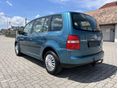 VOLKSWAGEN TOURAN 2004 - 4