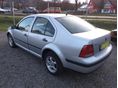 VOLKSWAGEN BORA 2003 - 4