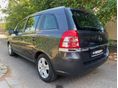 OPEL ZAFIRA B 2010/3 - 5