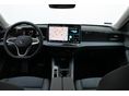 VOLKSWAGEN PASSAT 2024/7 - 9