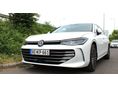 VOLKSWAGEN PASSAT Variant 2.0 TDI Elegance DSG Új modell!19 000km-el! Vonóhoroggal
