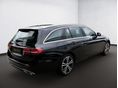 MERCEDES-BENZ E 400 2022/3 - 4
