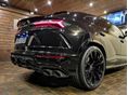LAMBORGHINI URUS 2019/6 - 11