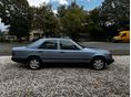 MERCEDES-BENZ E-OSZTÁLY 1986/12 - 22