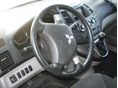 MITSUBISHI GRANDIS 2008/9 - 7