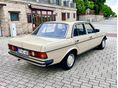 MERCEDES-BENZ 200 1982/6 - 3