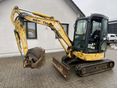 KOMATSU PC30MR-3