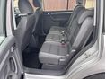 VOLKSWAGEN TOURAN 2011 - 10