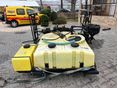 JOHN DEERE 2011 - 4