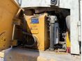 LIEBHERR 2011 - 8