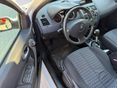 RENAULT MEGANE 2009/3 - 7
