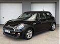 MINI MINI ONE 2015/8 - 2