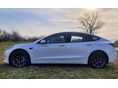 TESLA MODEL 3 2021/10 - 4