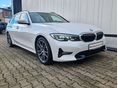BMW 330 2021/7 - 2