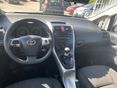 TOYOTA AURIS 2012/11 - 5