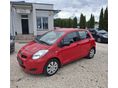 TOYOTA YARIS 2009/10 - 1