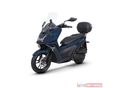 KYMCO SKYTOWN 125 ÚJ prémium robogó AJÁNDÉK FORG.HELY. +doboz (A1) 3+3 év garancia