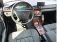 MERCEDES-BENZ E 220 1995/12 - 8