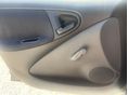 TOYOTA YARIS 2004/12 - 9