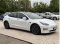 TESLA MODEL 3 2022/1 - 10