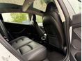 TESLA MODEL 3 2022/1 - 19