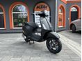 VESPA PRIMAVERA 50 4T MATT FEKETE. AZONNAL ELVIHETŐ. AKÁR KISZÁLLÍTÁSSAL IS! AKCIÓS!!