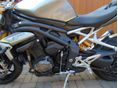TRIUMPH SPEED TRIPLE 1200 RS 2021/8 - 11