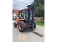 JCB 930. Új gumikkal. teljes nagyszerviz elvégezve. hibátlan állapotban. kevés üzemó