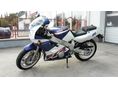 YAMAHA FZR 600 