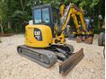 CATERPILLAR 2018 - 1