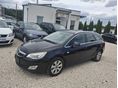 OPEL ASTRA J Sports Tourer 1.7 CDTI Cosmo VÉGIG VEZETETT SZERVIZKÖNYV!