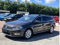 VOLKSWAGEN PASSAT VII Variant 2.0 CR TDI Comfortline BMT KOMBI KÉZIVÁLTÓS DIESEL SZERVIZKÖNYV VÉGIG