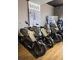 YAMAHA X-MAX 300 2025/8 - 2