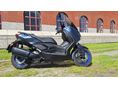 YAMAHA X-MAX 300 