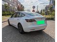 TESLA MODEL 3 2023/3 - 4
