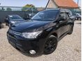 MITSUBISHI OUTLANDER 2.0 PHEV Intense Plus 4WD CVT EU6 FRISSEN SZERVIZELT FRISS MŰSZAKIVAL. GAZDASÁGOS TÖLTHETŐ PLUGIN HIBRID ÖSSZKERÉK