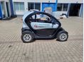 RENAULT TWIZY Saját akkumulátorra. Plusz felszerelhető oldalablakokkal