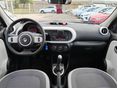 RENAULT TWINGO 2018/6 - 9