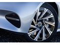 MERCEDES-BENZ E 300 2024/8 - 11