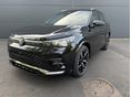 VOLKSWAGEN TIGUAN 2.0 TDI R-Line DSG KÉSZLETRŐL. Panoráma tető. Navigáció. IQ Light Led. IQ Drive csomag