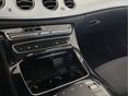 MERCEDES-BENZ E 300 2021/5 - 9